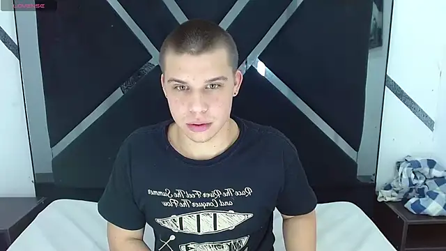 Liam York  online show from 12, 11, 2025