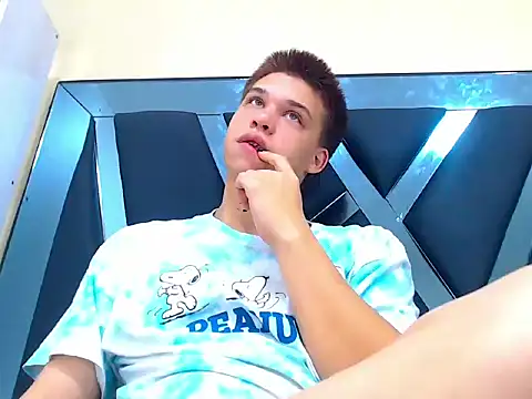 Liam York  online show from 13, 1, 2026