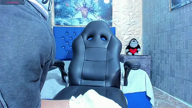 Snapshot of ElanGiraldo chatting on 6, 5, 2026 ElanGiraldo online show from 6, 5, 2026