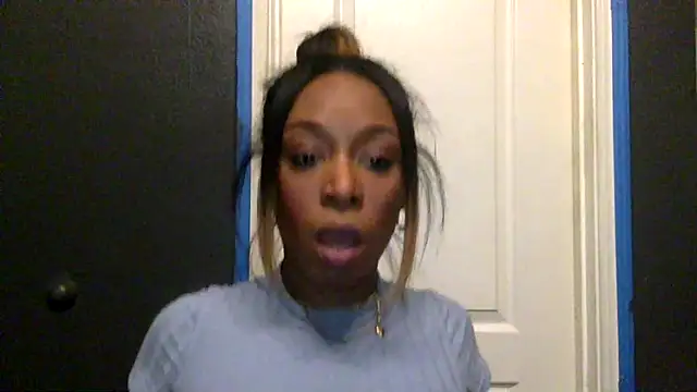 Snapshot of 0shunsquirts chatting on 13, 12, 2025 0shunsquirts online show from 13, 12, 2025