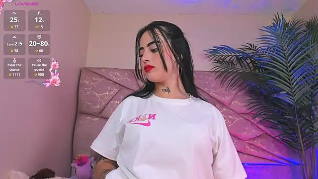  Naomi Fox  online show from 20, 12, 2025