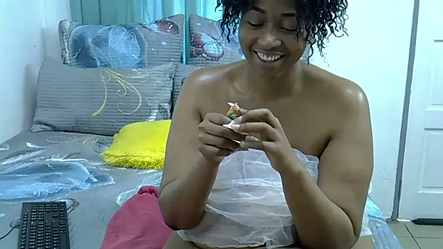 HipsDontLieX95 online show from 15, 12, 2025