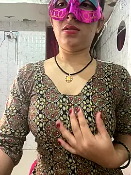 Red Queen 11 online show from 1, 12, 2025