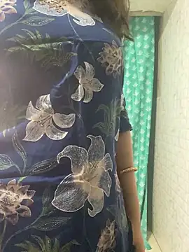 Red Queen 11 online show from 5, 1, 2026