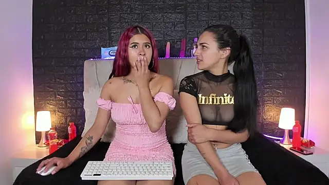 Snapshot of SEXXXXHORNY777 chatting on 6, 1, 2026 SEXXXXHORNY777 online show from 6, 1, 2026