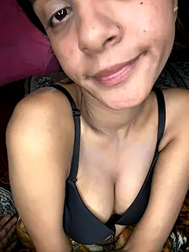 Snapshot of Your___Moonlight chatting on 14, 12, 2025 Your Moonlight online show from 14, 12, 2025