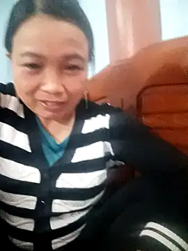 Snapshot of Yanmay_00 chatting on 9, 11, 2025 Yanmay 00 online show from 9, 11, 2025