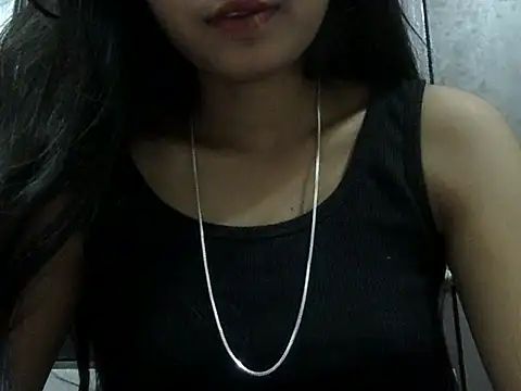 SEXY PRIYA83 online show from 8, 4, 2026