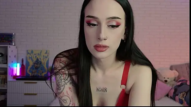 Snapshot of Darineko_ chatting on 28, 11, 2025 Darineko online show from 28, 11, 2025