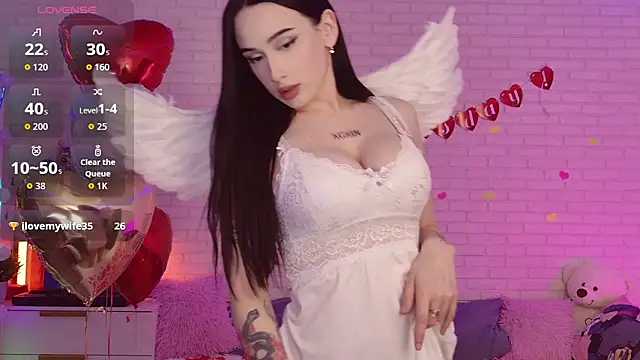 Darineko  online show from 14, 2, 2026