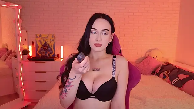 Darineko  online show from 1, 4, 2026