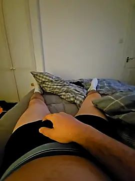 Snapshot of stevieboi2410 chatting on 14, 11, 2025 stevieboi2410 online show from 14, 11, 2025