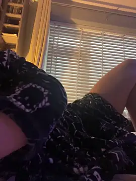 Snapshot of 8inchLiam chatting on 6, 3, 2026 8inchLiam online show from 6, 3, 2026