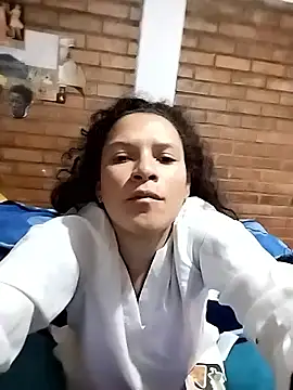 Snapshot of LeiaOrganal chatting on 12, 11, 2025 LeiaOrganal online show from 12, 11, 2025