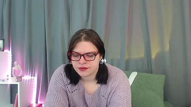 Dona Mafia online show from 25, 11, 2025