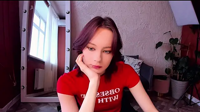 Snapshot of Annie_Way chatting on 19, 11, 2025 Annie Way online show from 19, 11, 2025