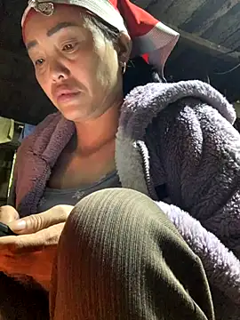 phuong cute online show from 13, 11, 2025