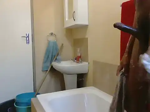 Snapshot of caramellon chatting on 10, 11, 2025 caramellon online show from 10, 11, 2025