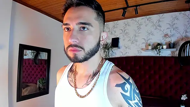 Snapshot of dave_wolff chatting on 29, 11, 2025 dave wolff online show from 29, 11, 2025