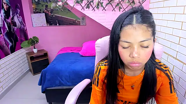 Snapshot of meliangels303av chatting on 16, 12, 2025 meliangels303av online show from 16, 12, 2025