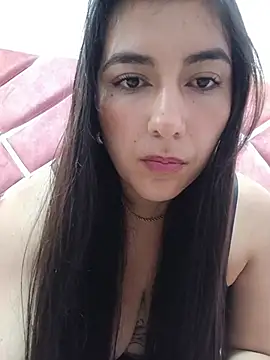 Snapshot of ViolettaWalton1 chatting on 7, 6, 2026 ViolettaWalton1 online show from 7, 6, 2026