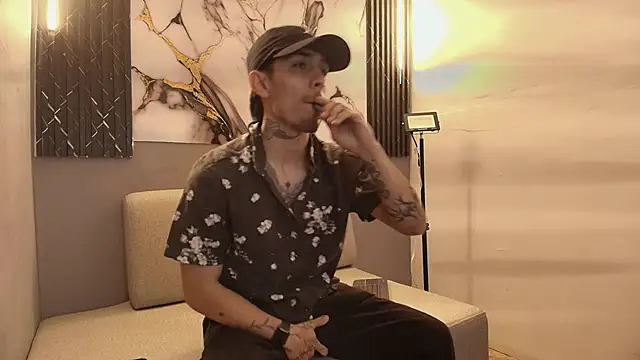 Aethon noir online show from 20, 11, 2025