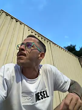 Lucasjandre online show from 8, 1, 2026