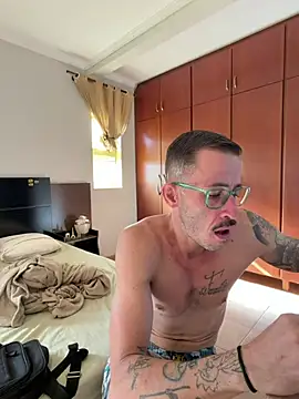Lucasjandre online show from 2, 5, 2026