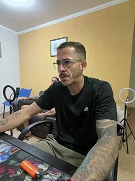 Lucasjandre online show from 22, 6, 2026