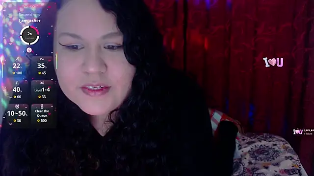 Snapshot of Lovekat696 chatting on 25, 11, 2025 Lovekat696 online show from 25, 11, 2025