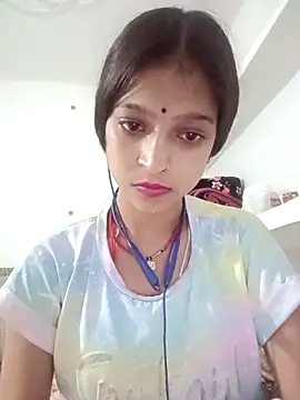 Mohnicute online show from 12, 5, 2026