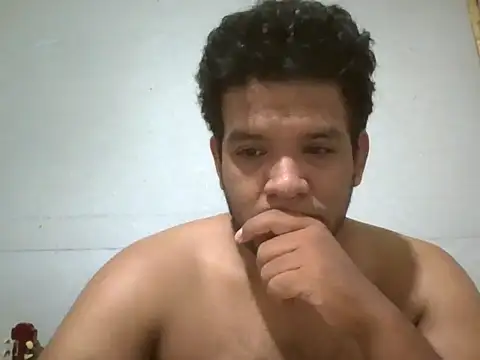 Snapshot of josecamsex27 chatting on 20, 2, 2026 josecamsex27 online show from 20, 2, 2026