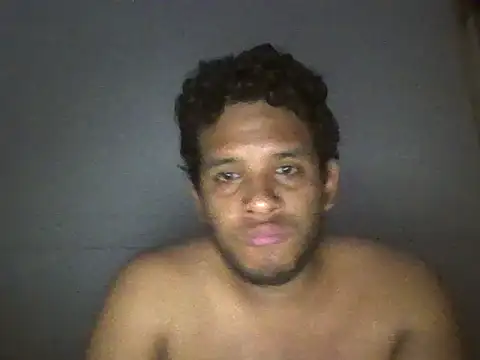 Snapshot of josecamsex27 chatting on 26, 2, 2026 josecamsex27 online show from 26, 2, 2026