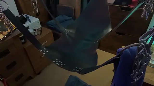 Snapshot of LeatherSdaddy chatting on 26, 11, 2025 LeatherSdaddy online show from 26, 11, 2025