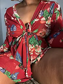 Snapshot of MaskedMuseXXX chatting on 2, 7, 2026 MaskedMuseXXX online show from 2, 7, 2026