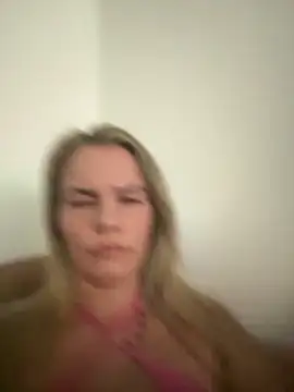 Cutebrowneyes  online show from 4, 2, 2026