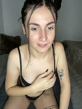 AuroraAllure 27 online show from 21, 11, 2025