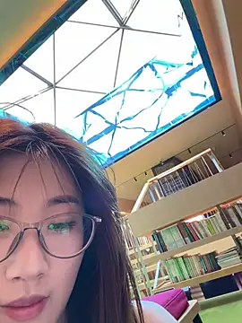 Snapshot of GG-BONG1 chatting on 9, 5, 2026 GG-BONG1 online show from 9, 5, 2026