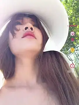 GG-BONG1 online show from 2, 7, 2026