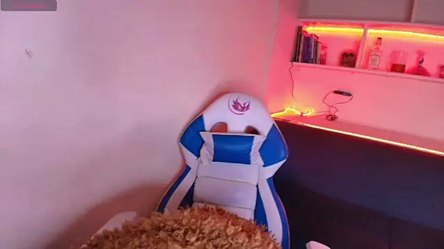 Brandy collinss online show from 20, 11, 2025