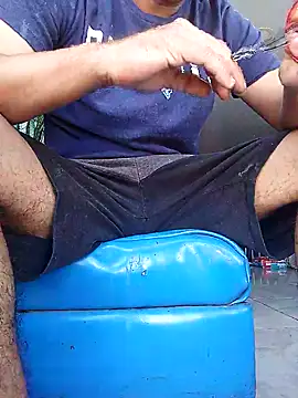 Snapshot of azael_51 chatting on 16, 11, 2025 azael 51 online show from 16, 11, 2025