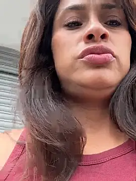 valeria absurdah online show from 5, 2, 2026