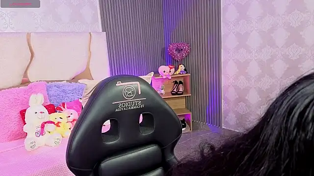 Joselyn tay online show from 15, 4, 2026