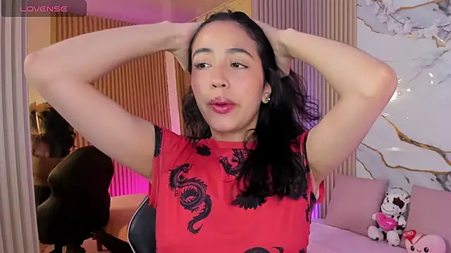 Snapshot of Joselyn_tay chatting on 8, 6, 2026 Joselyn tay online show from 8, 6, 2026