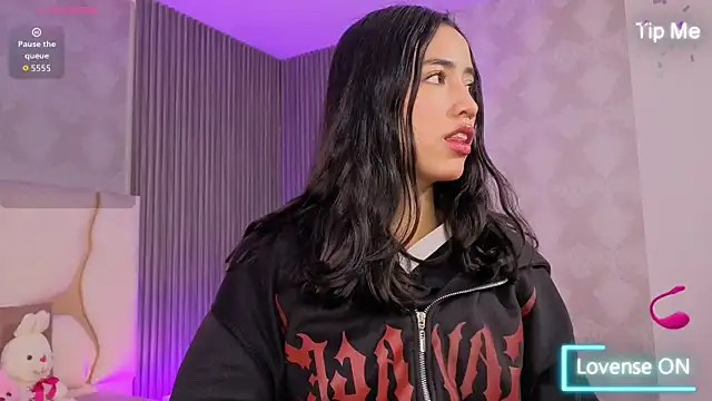 Snapshot of Joselyn_tay chatting on 14, 7, 2026 Joselyn tay online show from 14, 7, 2026