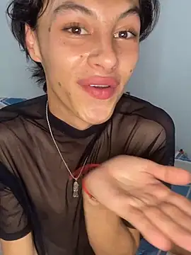 Snapshot of apolo_smith001 chatting on 15, 11, 2025 apolo smith001 online show from 15, 11, 2025