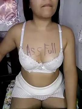 Girl Nasty Dirty online show from 2, 12, 2025