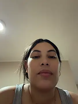 Snapshot of Anna_Bitch_Disgusting chatting on 4, 7, 2026 Anna Bitch Disgusting online show from 4, 7, 2026