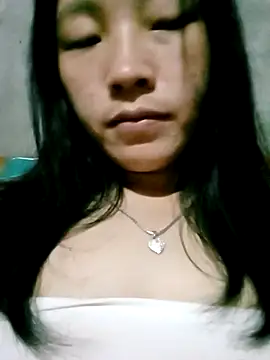 Snapshot of Micky_baby chatting on 13, 11, 2025 Micky baby online show from 13, 11, 2025