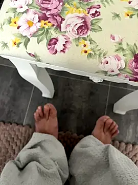 Snapshot of Lancer350 chatting on 27, 11, 2025 Lancer350 online show from 27, 11, 2025